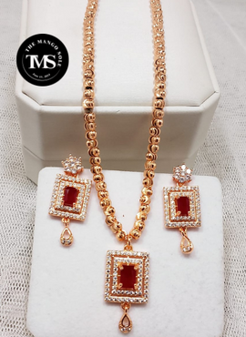 Zircon Fancy Chain Locket With Tops !!