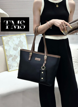 C Dior Premium Tote Bag With Coin Keychain !!