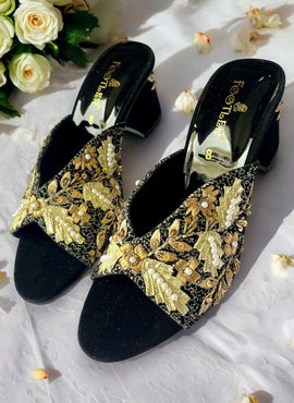 F Embroidered Heels 👠👠
