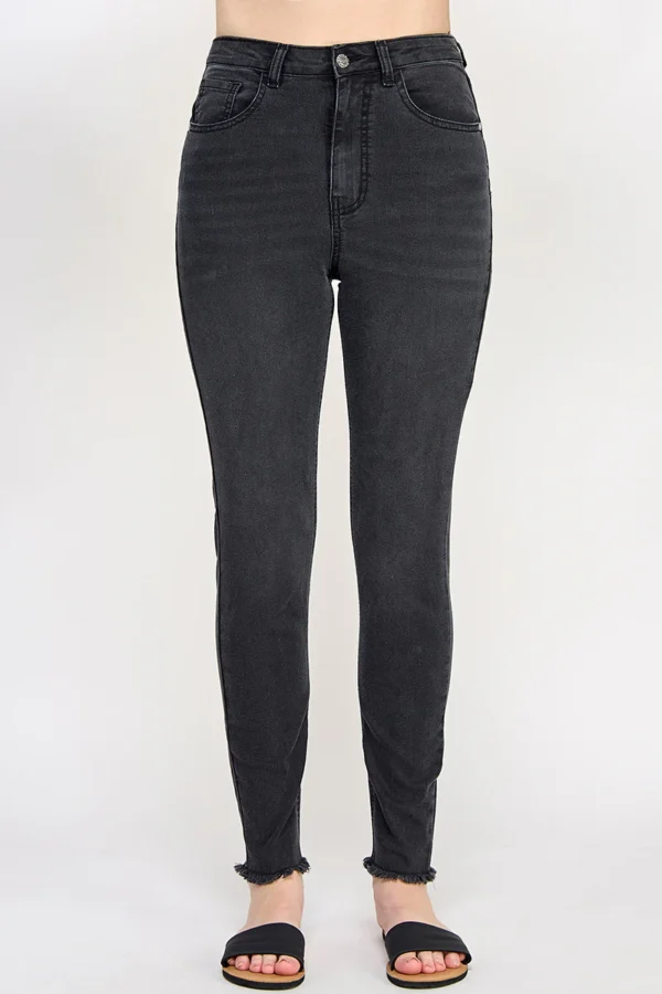 High-Rise Skinny Jeans in Washed Charcoal