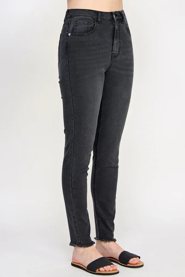High-Rise Skinny Jeans in Washed Charcoal