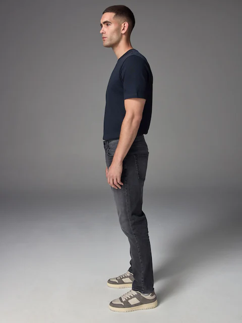 Men Grey Washed Slim Fit Essential Stretch Jeans